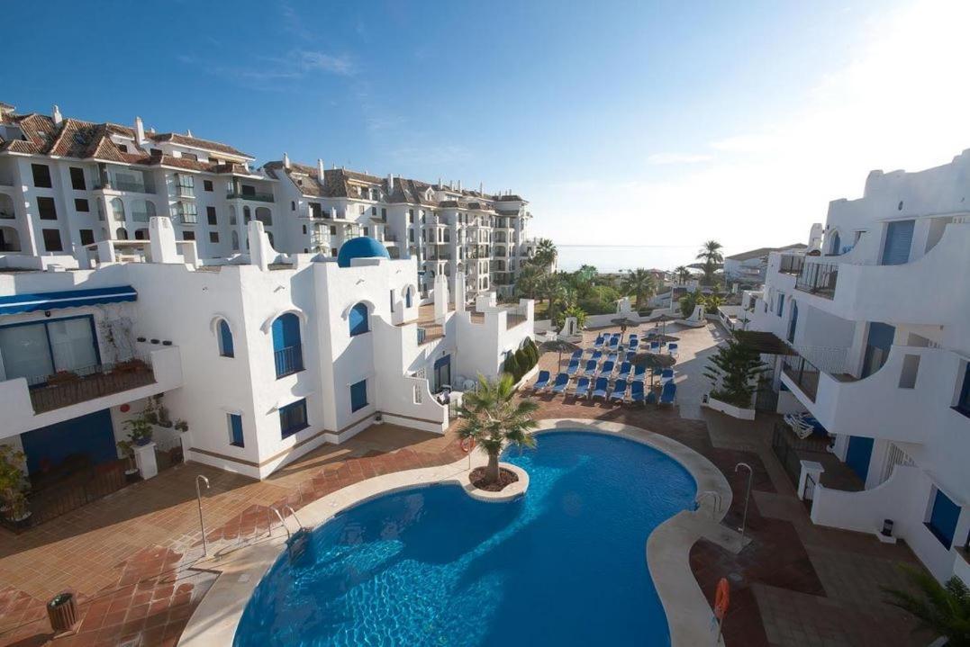 28 Mikonos Playa In Puerto De La Duquesa 2 Bed 2 Bath Apartment Ideally Located To The Beach & Marina Castillo de Sabinillas Exterior foto